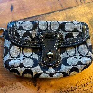 Small coach wristlet bag!